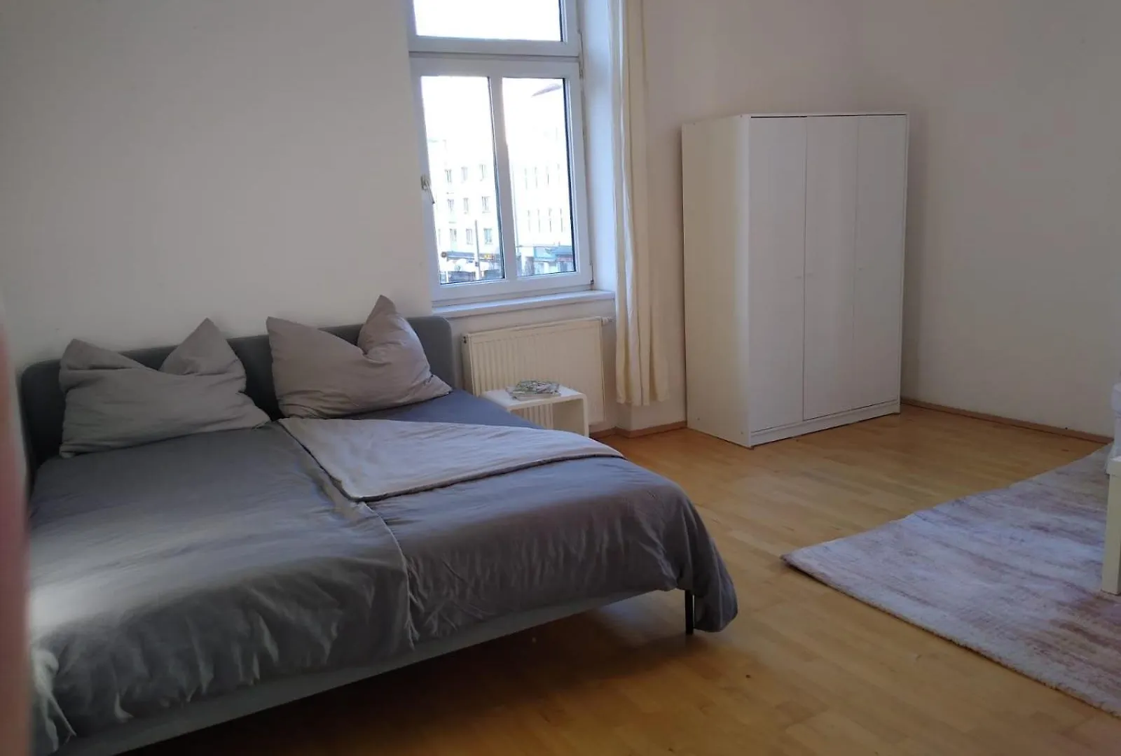 Apartment With 2 Bedrooms And A Small Living Room Vídeň